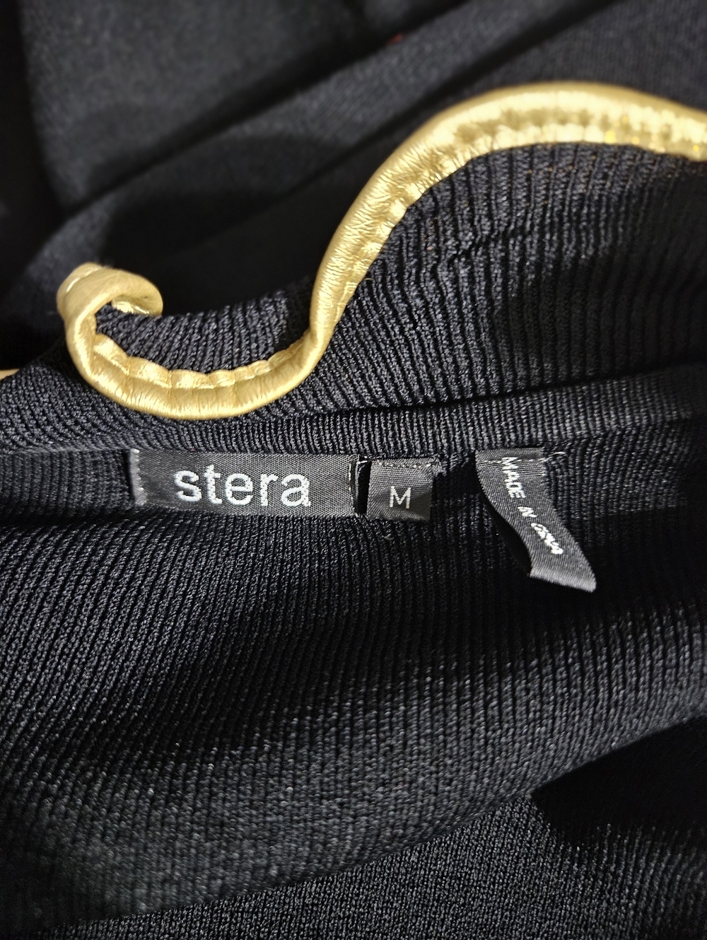 Stera Ruffle Jacket Medium - Picture 4 of 4